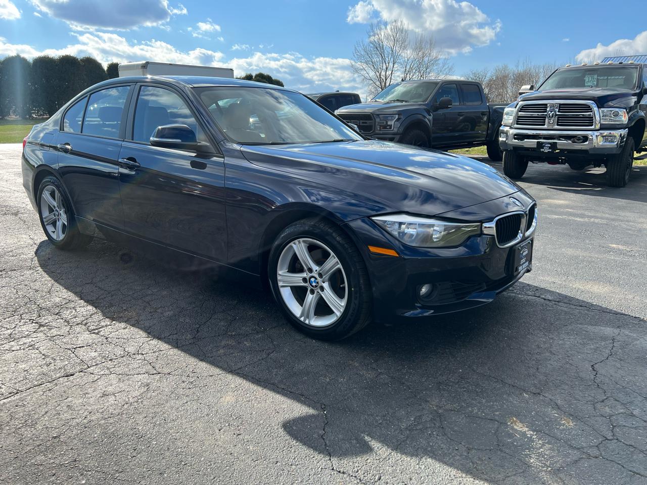 BMW 3-Series 328i xDrive Sedan - SULEV 2013