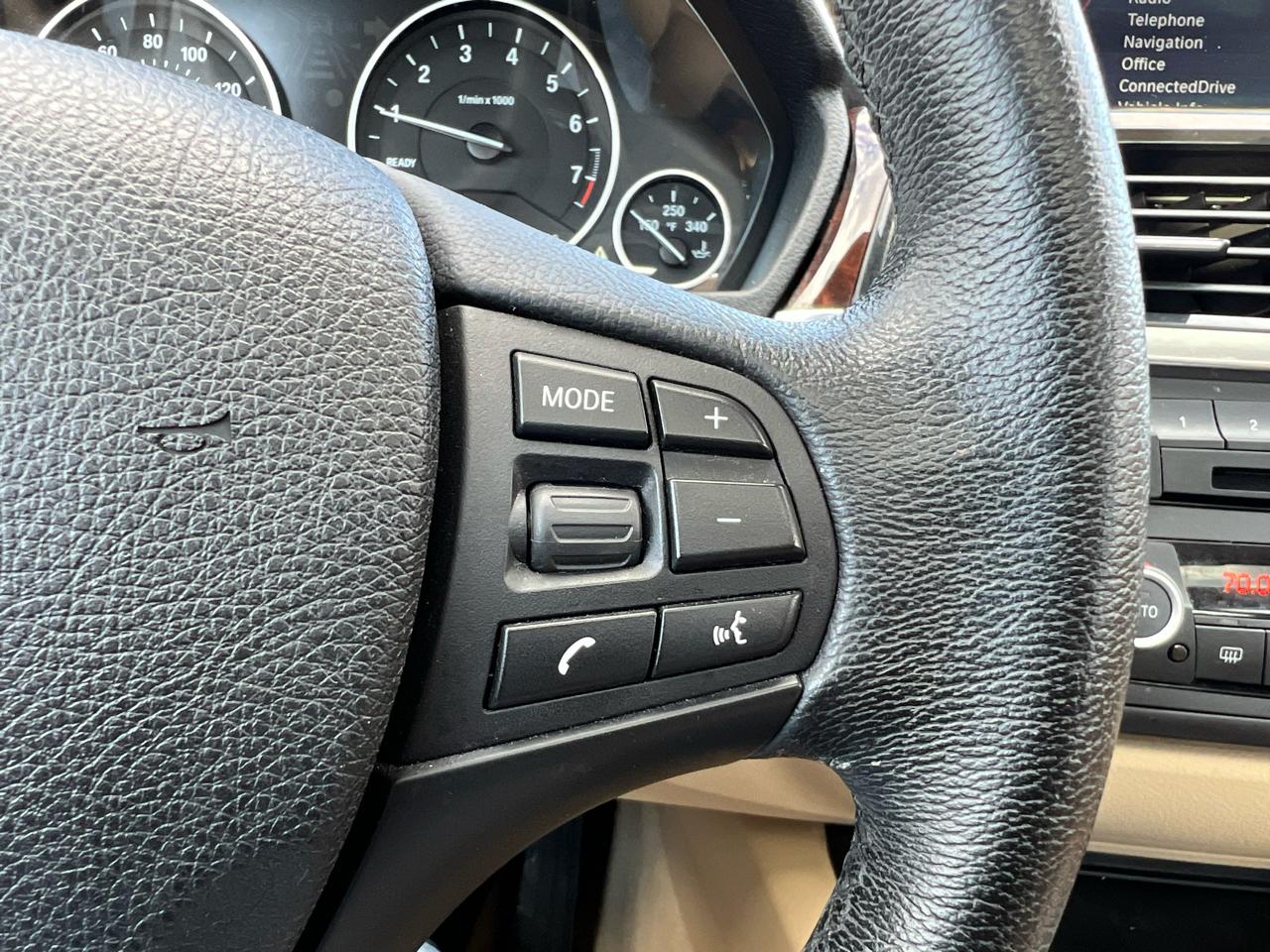 BMW 3-Series 328i xDrive Sedan - SULEV 2013