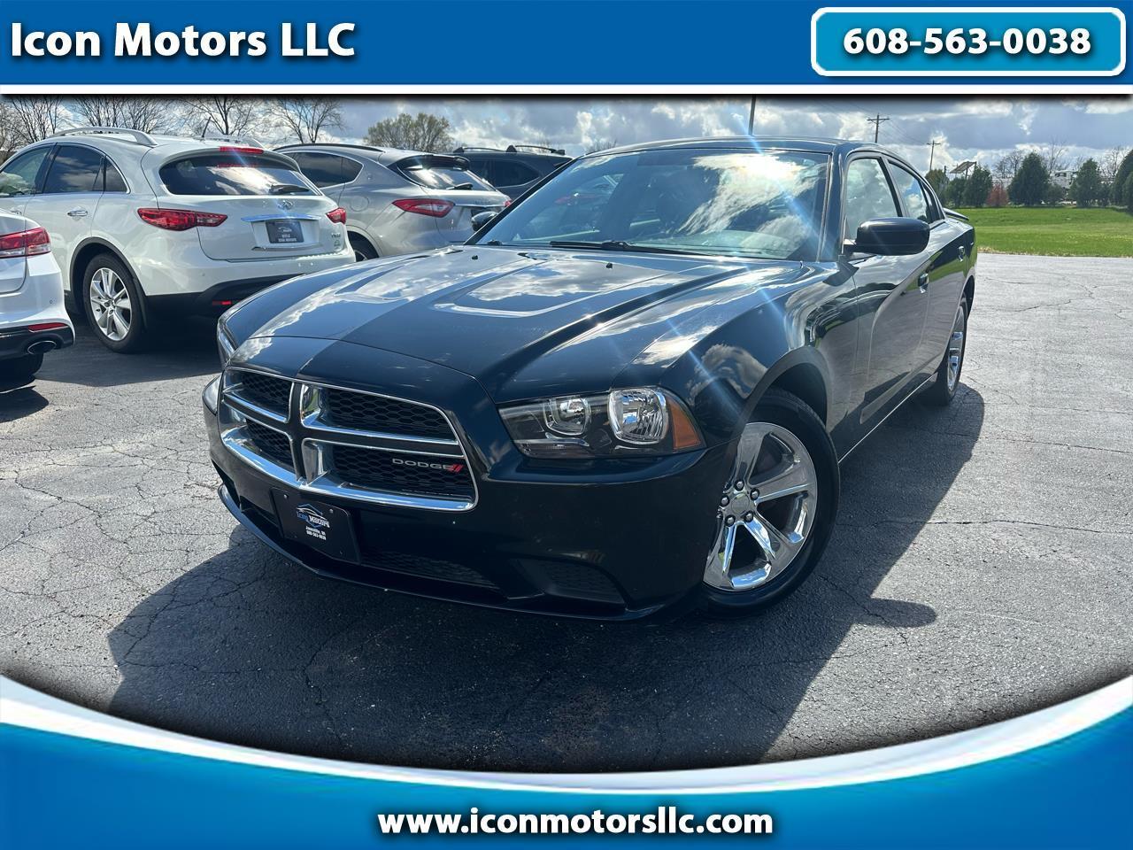 Dodge Charger SE 2012