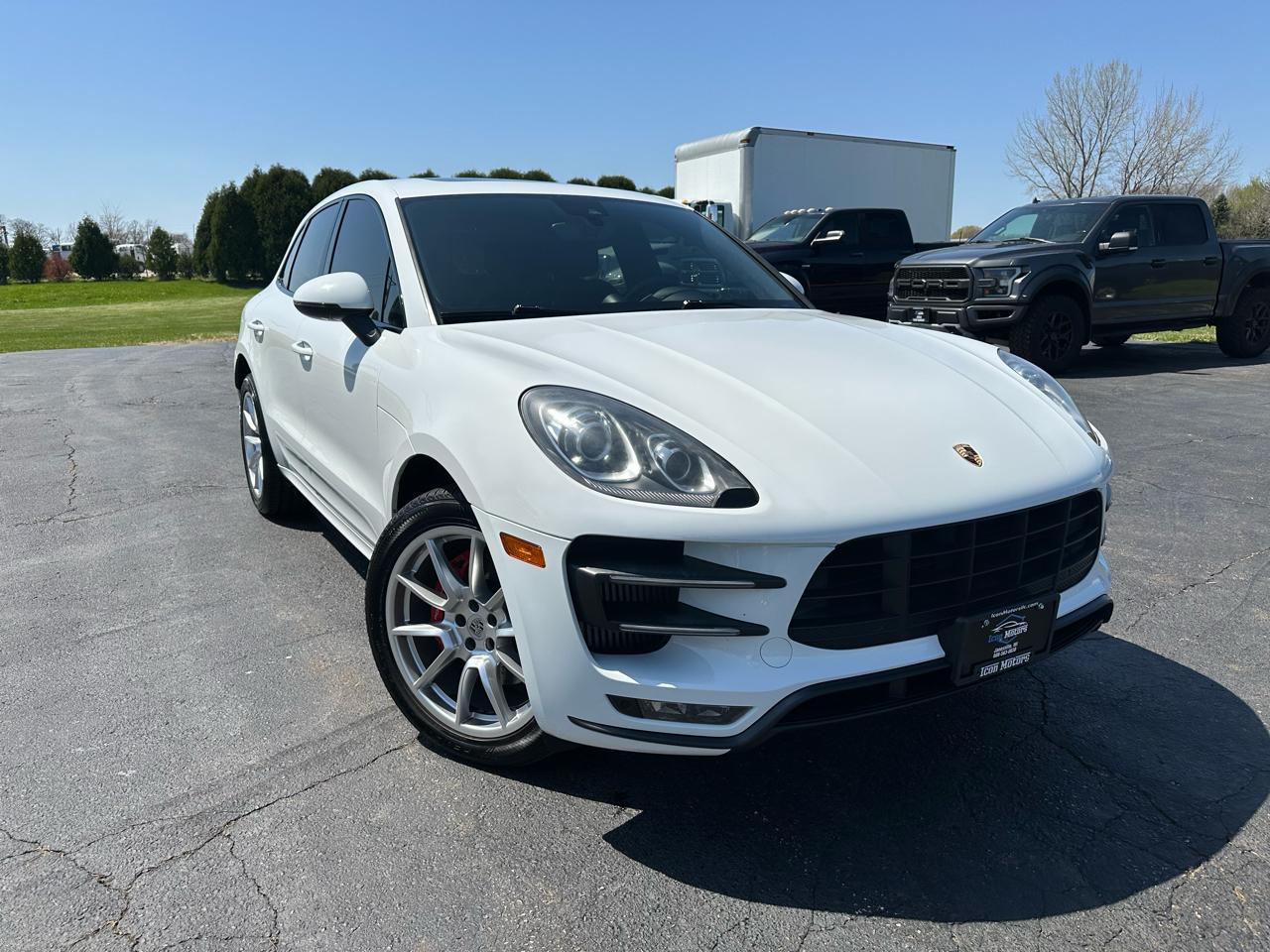 Porsche Macan Turbo 2015