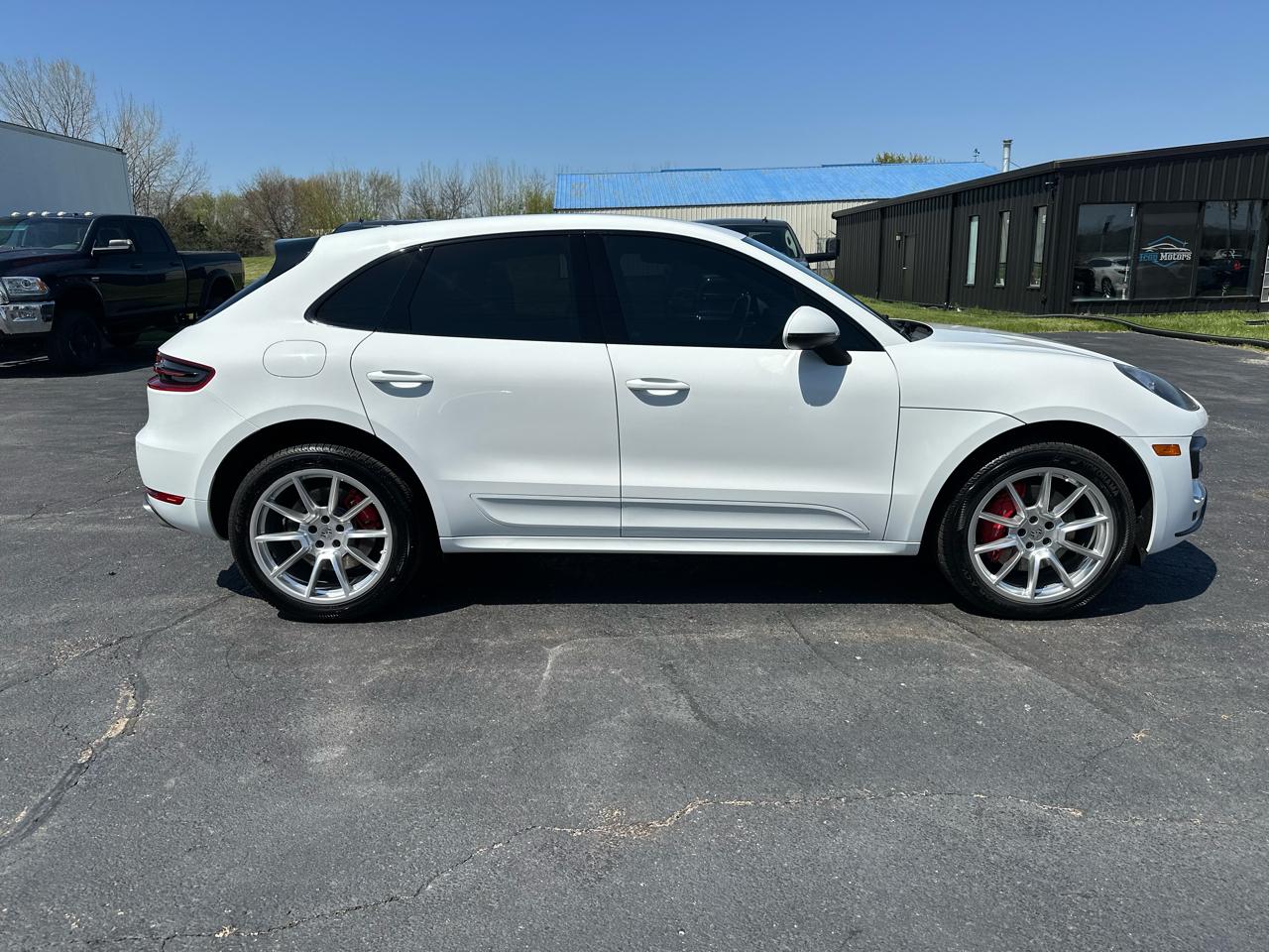 Porsche Macan Turbo 2015