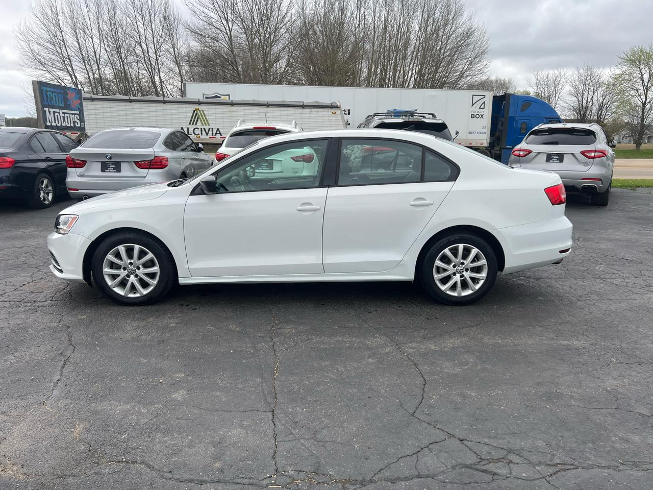 Volkswagen Jetta SE 6A 2015