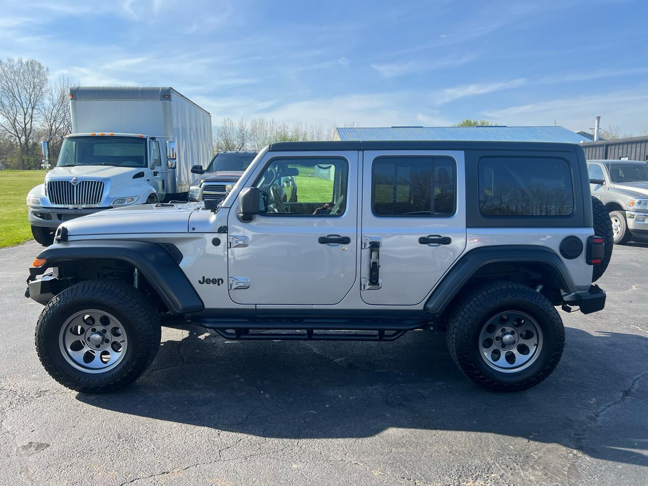 Jeep Wrangler Unlimited Sport 2018
