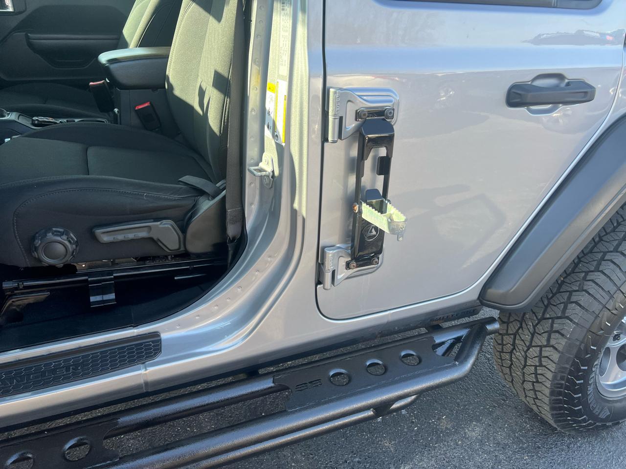 Jeep Wrangler Unlimited Sport 2018