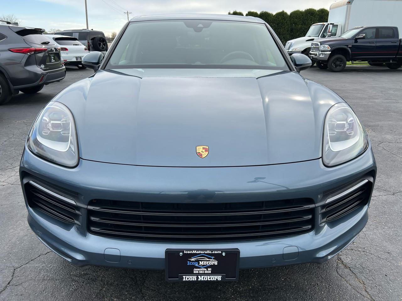 Porsche Cayenne Base 2019