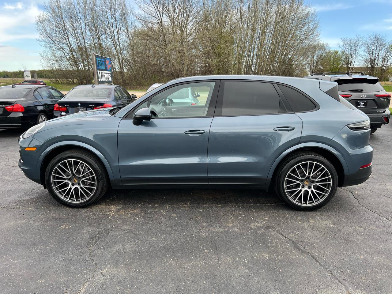 Porsche Cayenne Base 2019