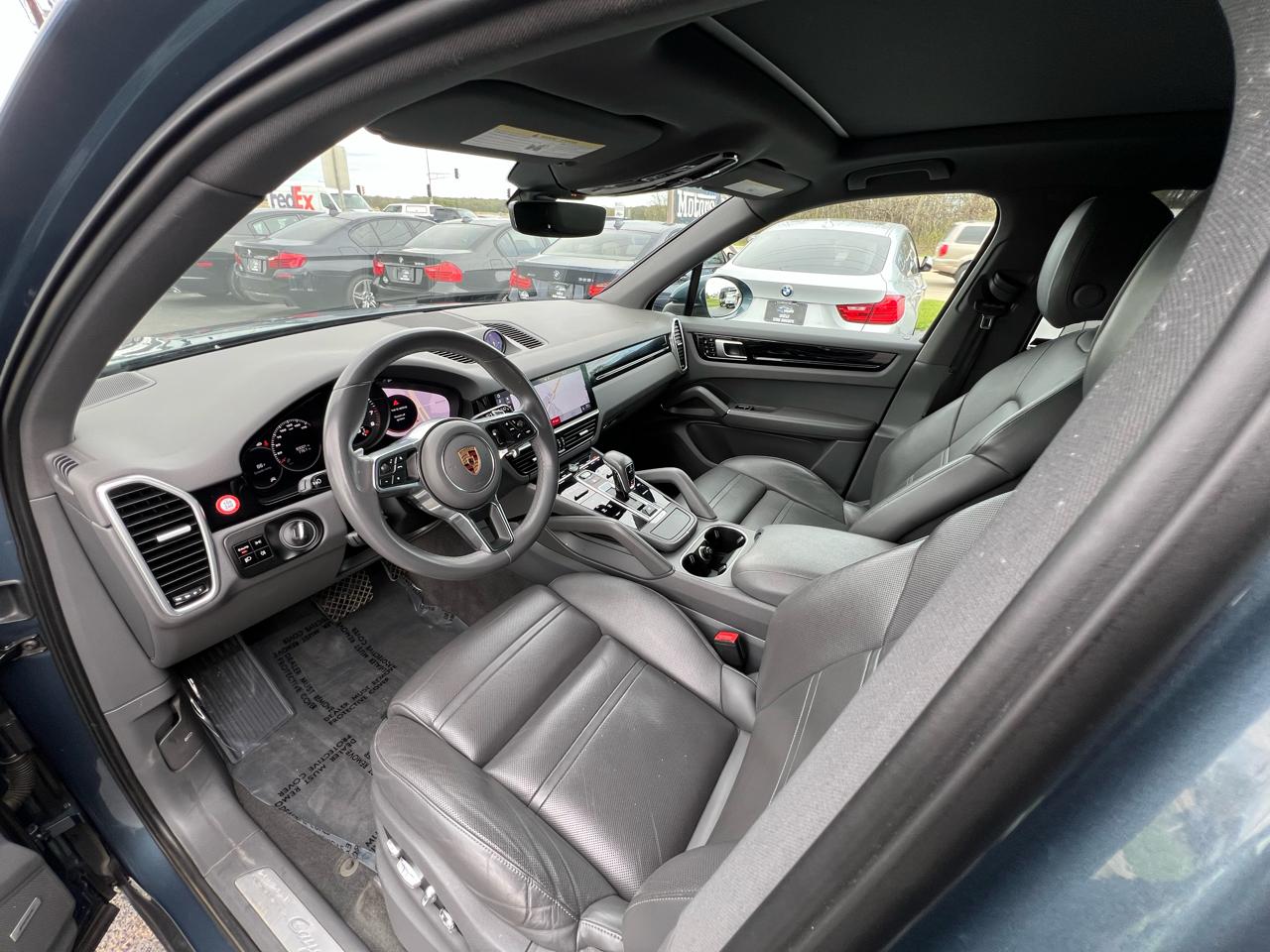 Porsche Cayenne Base 2019