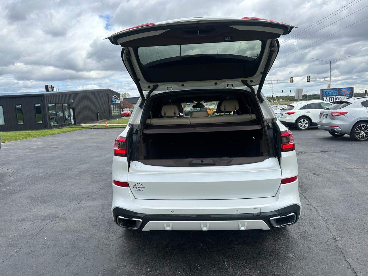 BMW X5 xDrive40e iPerformance Sports Activity Vehicle 2019