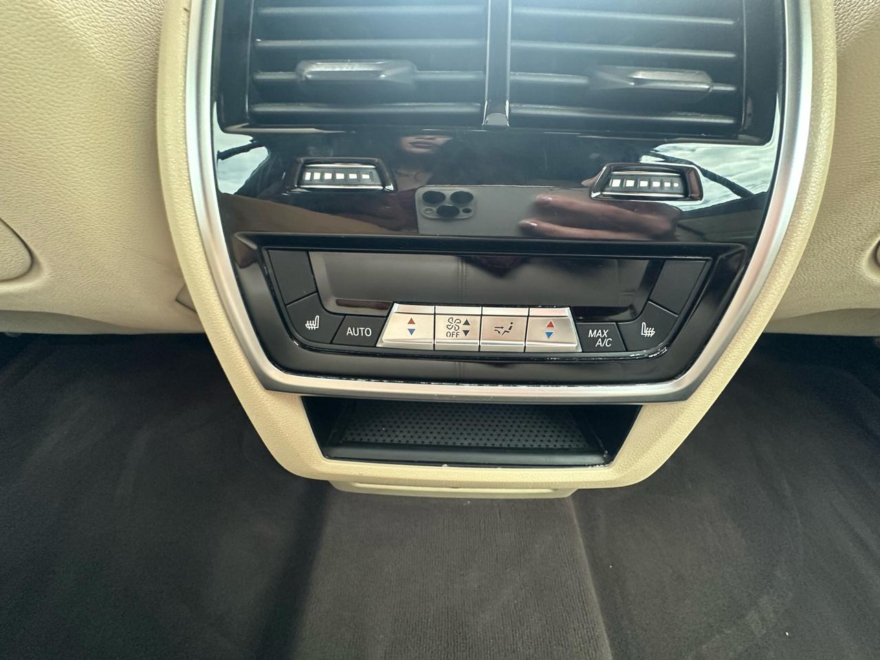 BMW X5 xDrive40e iPerformance Sports Activity Vehicle 2019