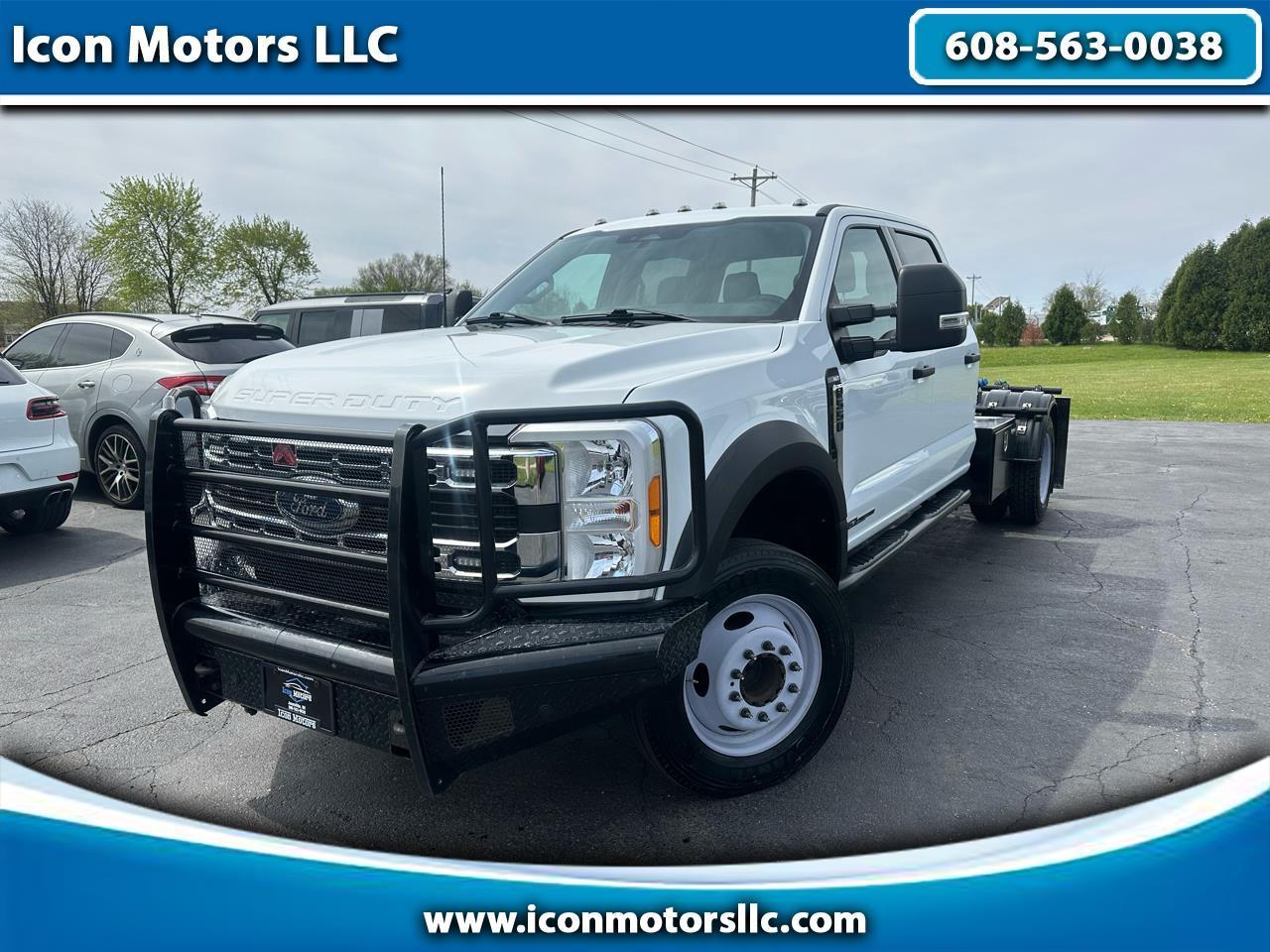Ford F-550 Crew Cab DRW 2023