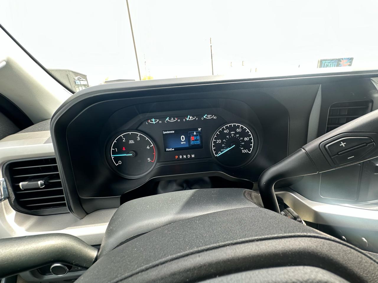 Ford F-550 Crew Cab DRW 2023