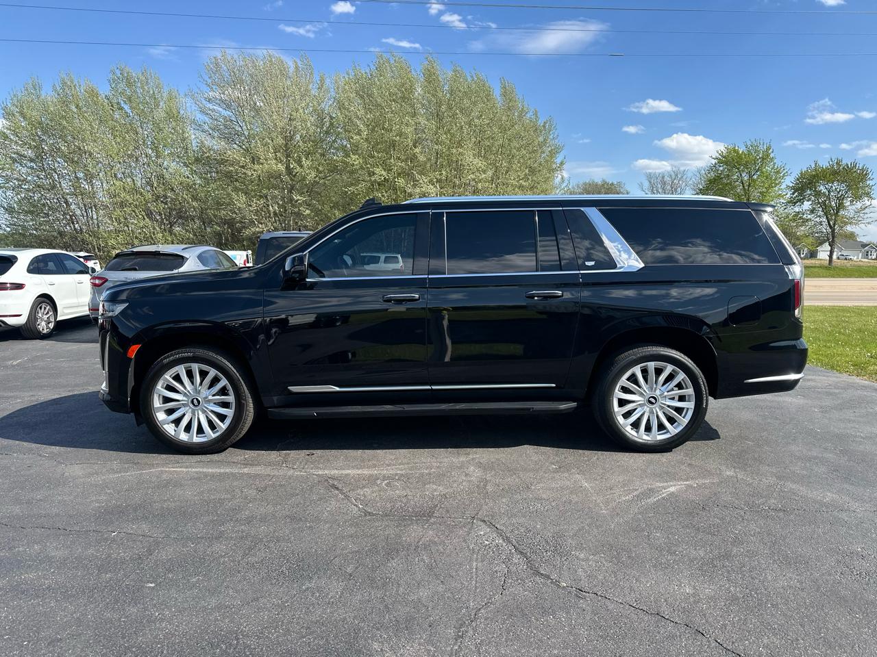 Cadillac Escalade ESV Luxury 2024