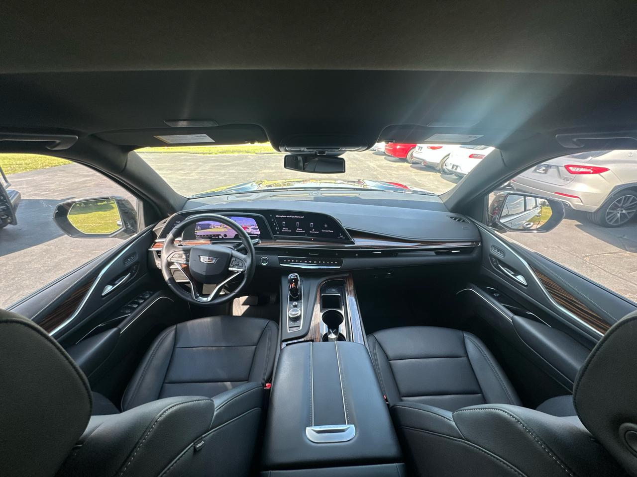 Cadillac Escalade ESV Luxury 2024