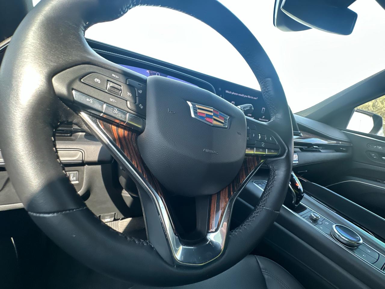 Cadillac Escalade ESV Luxury 2024