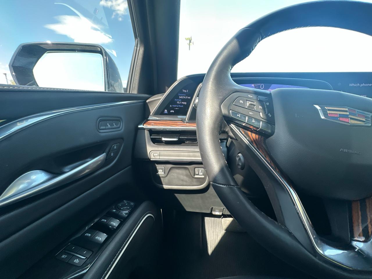 Cadillac Escalade ESV Luxury 2024