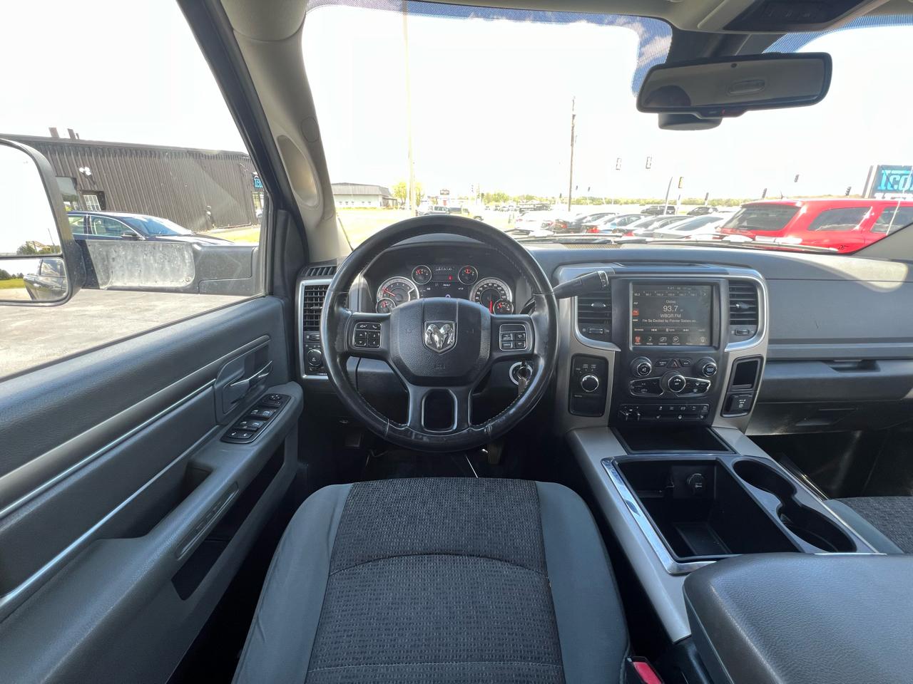 RAM 2500 SLT Crew Cab SWB 4WD 2013