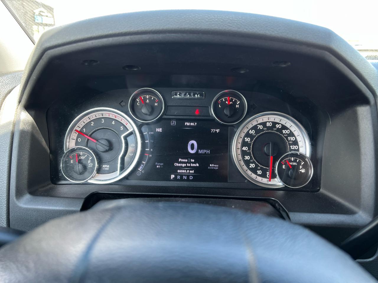 RAM 2500 SLT Crew Cab SWB 4WD 2013