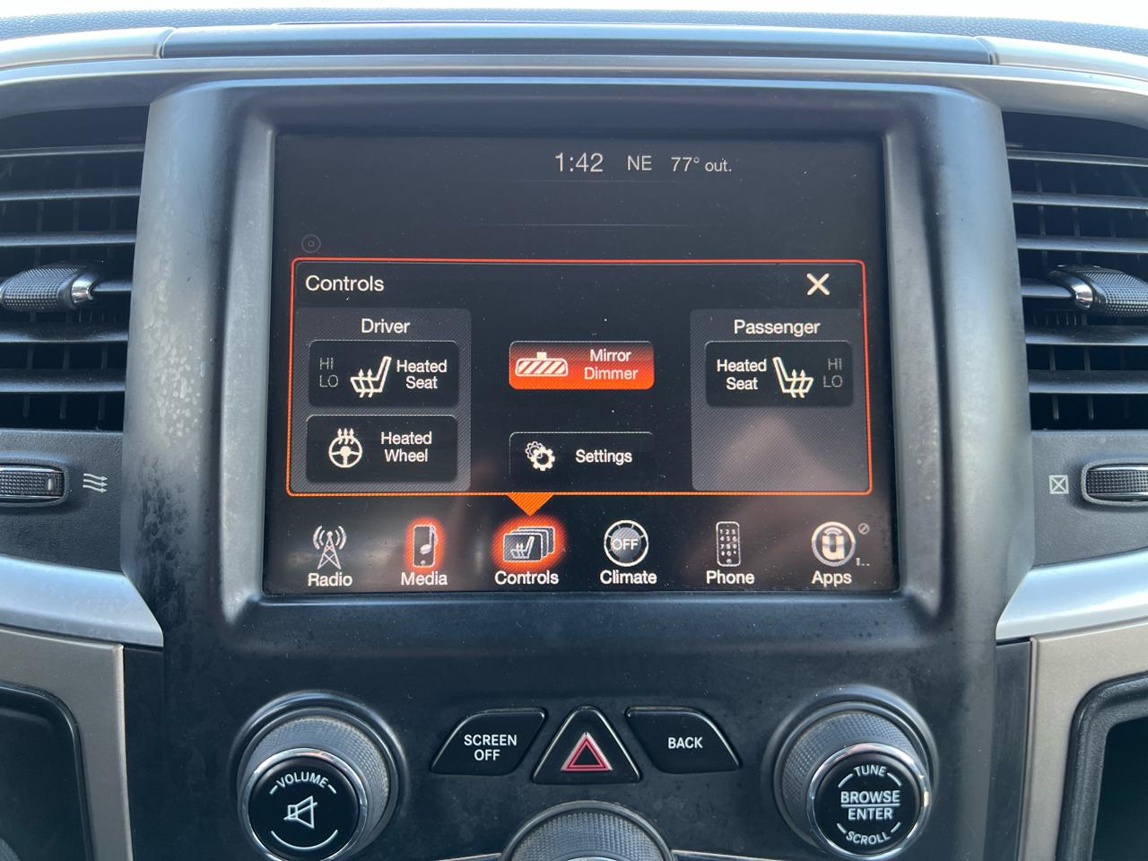 RAM 2500 SLT Crew Cab SWB 4WD 2013