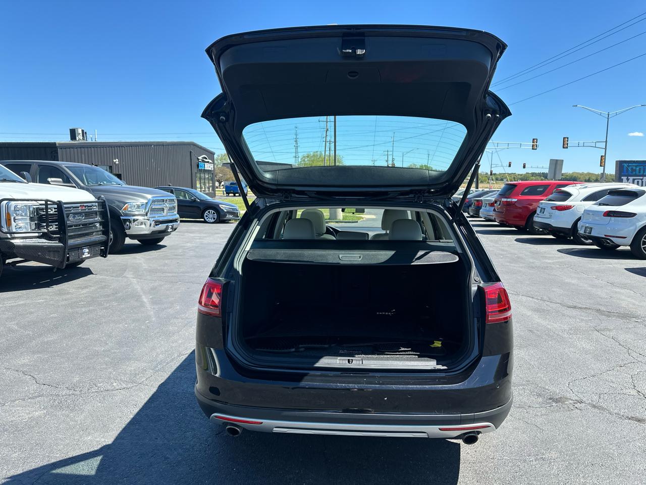 Volkswagen Golf Alltrack TSI S 6A 2017