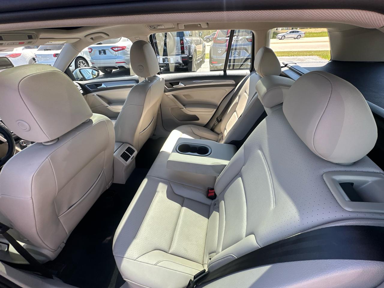 Volkswagen Golf Alltrack TSI S 6A 2017