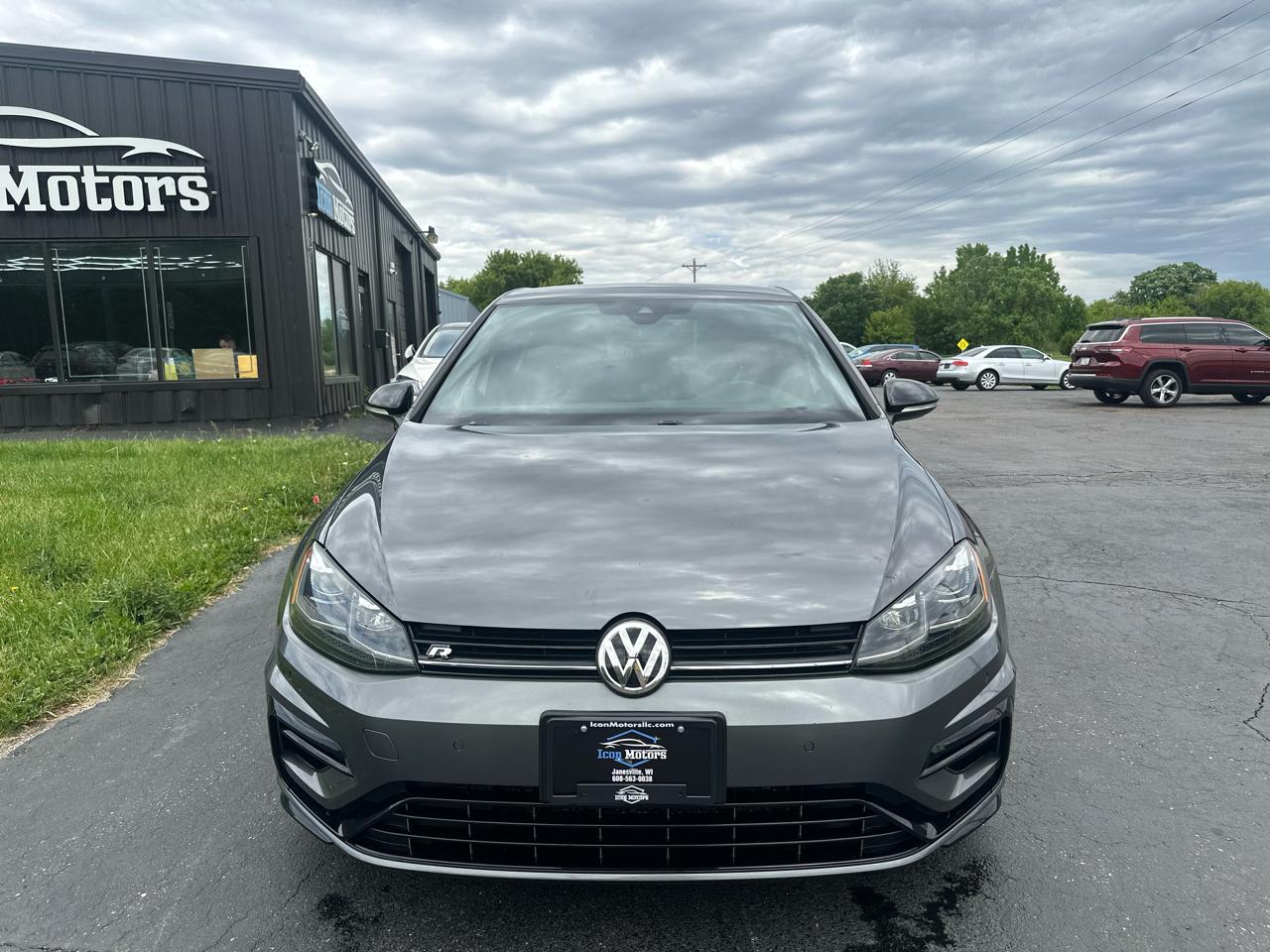 Volkswagen Golf R DCS and Navigation 6M 2018
