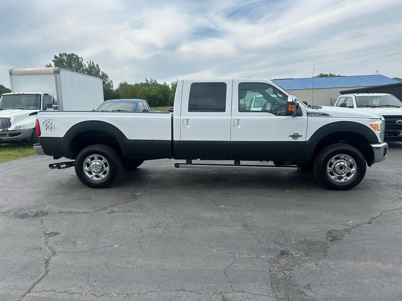 Ford F-350 SD Lariat Crew Cab 4WD 2015