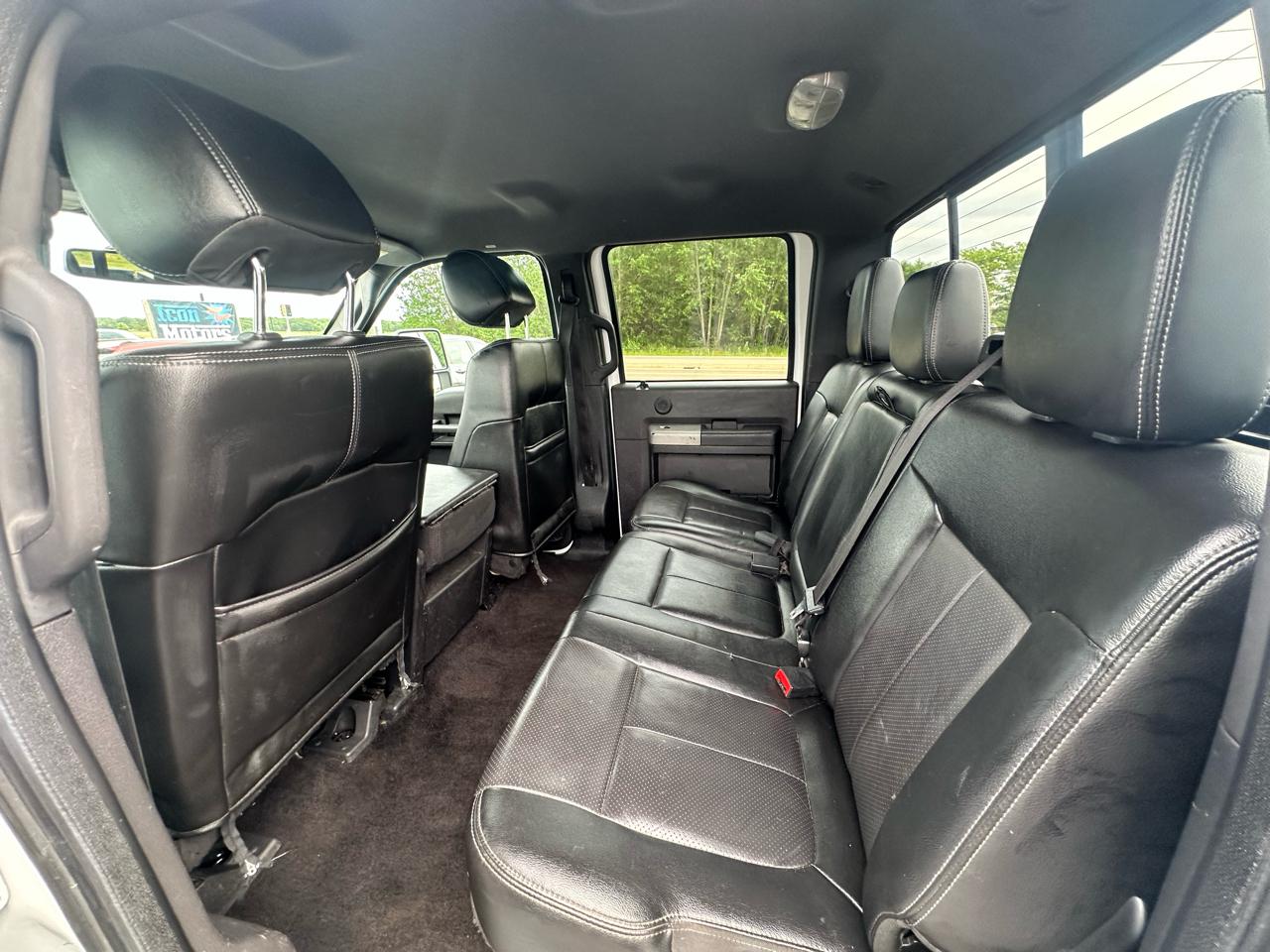 Ford F-350 SD Lariat Crew Cab 4WD 2015