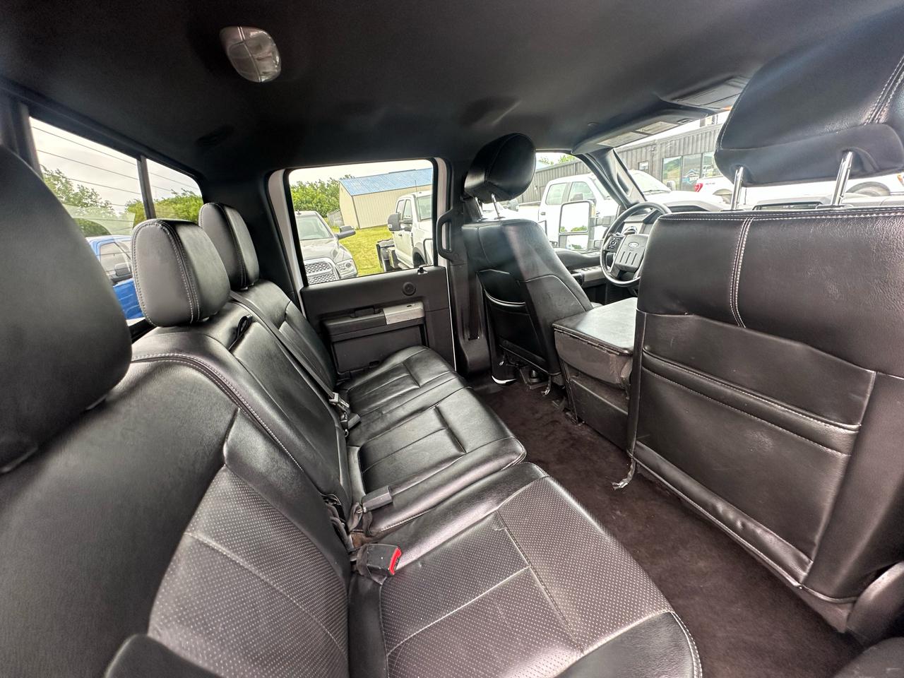 Ford F-350 SD Lariat Crew Cab 4WD 2015