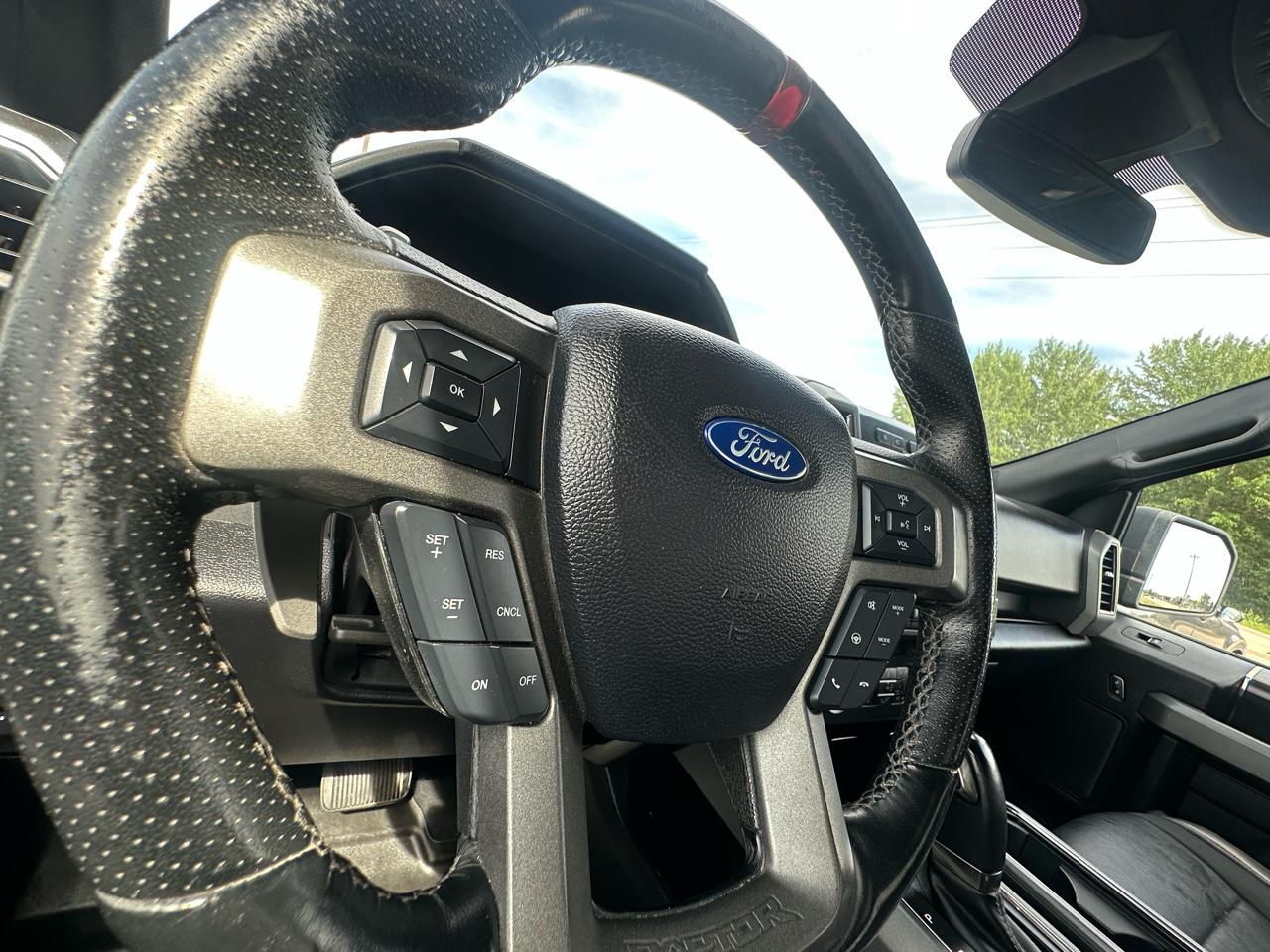 Ford F-150 Raptor SuperCrew 4WD 2019