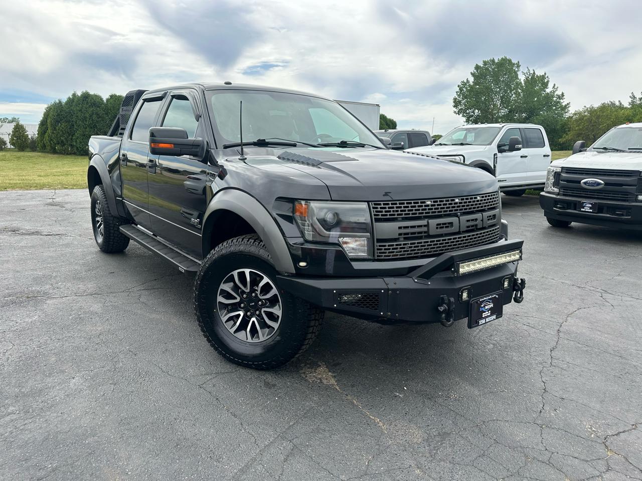 Ford F-150 SVT Raptor SuperCrew 5.5-ft. Bed 4WD 2013