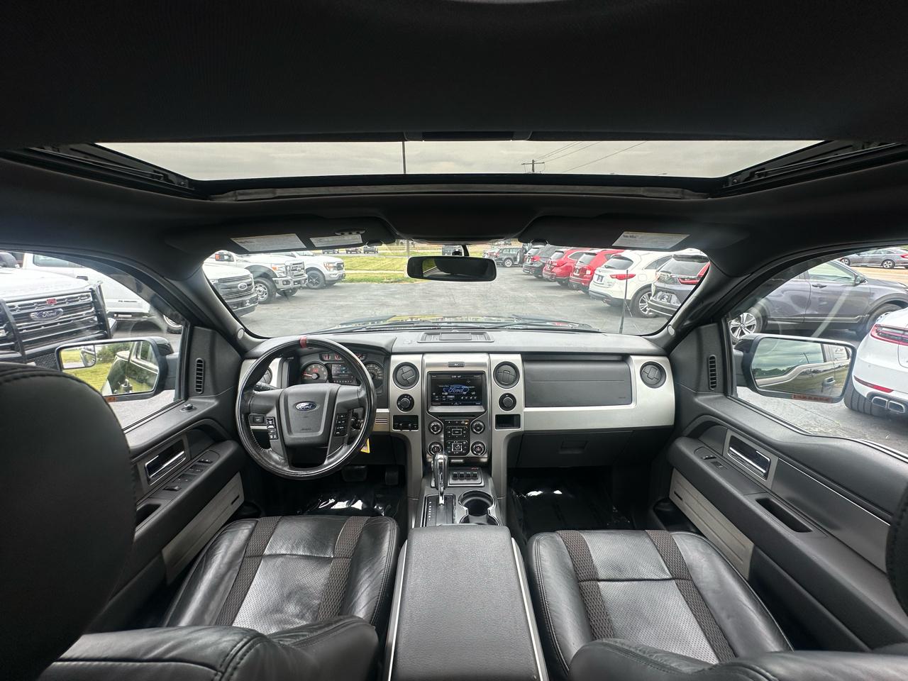 Ford F-150 SVT Raptor SuperCrew 5.5-ft. Bed 4WD 2013