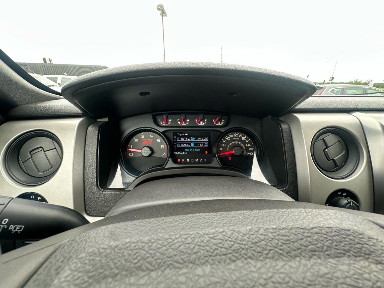 Ford F-150 SVT Raptor SuperCrew 5.5-ft. Bed 4WD 2013