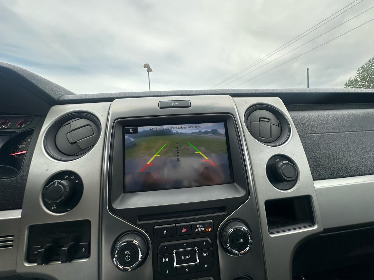 Ford F-150 SVT Raptor SuperCrew 5.5-ft. Bed 4WD 2013