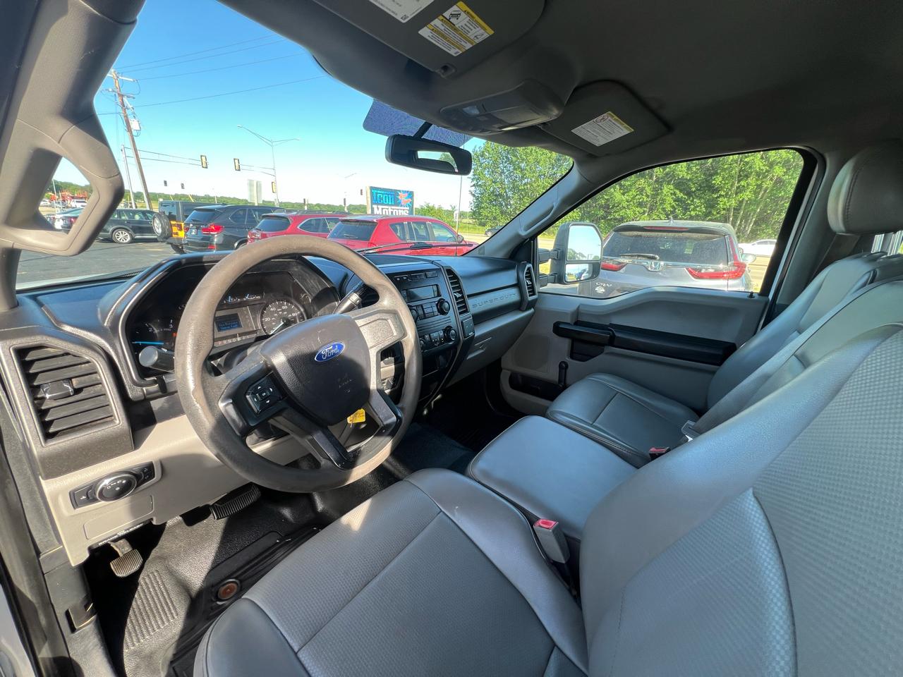 Ford F-350 SD XLT Crew Cab Long Bed DRW 2WD 2019