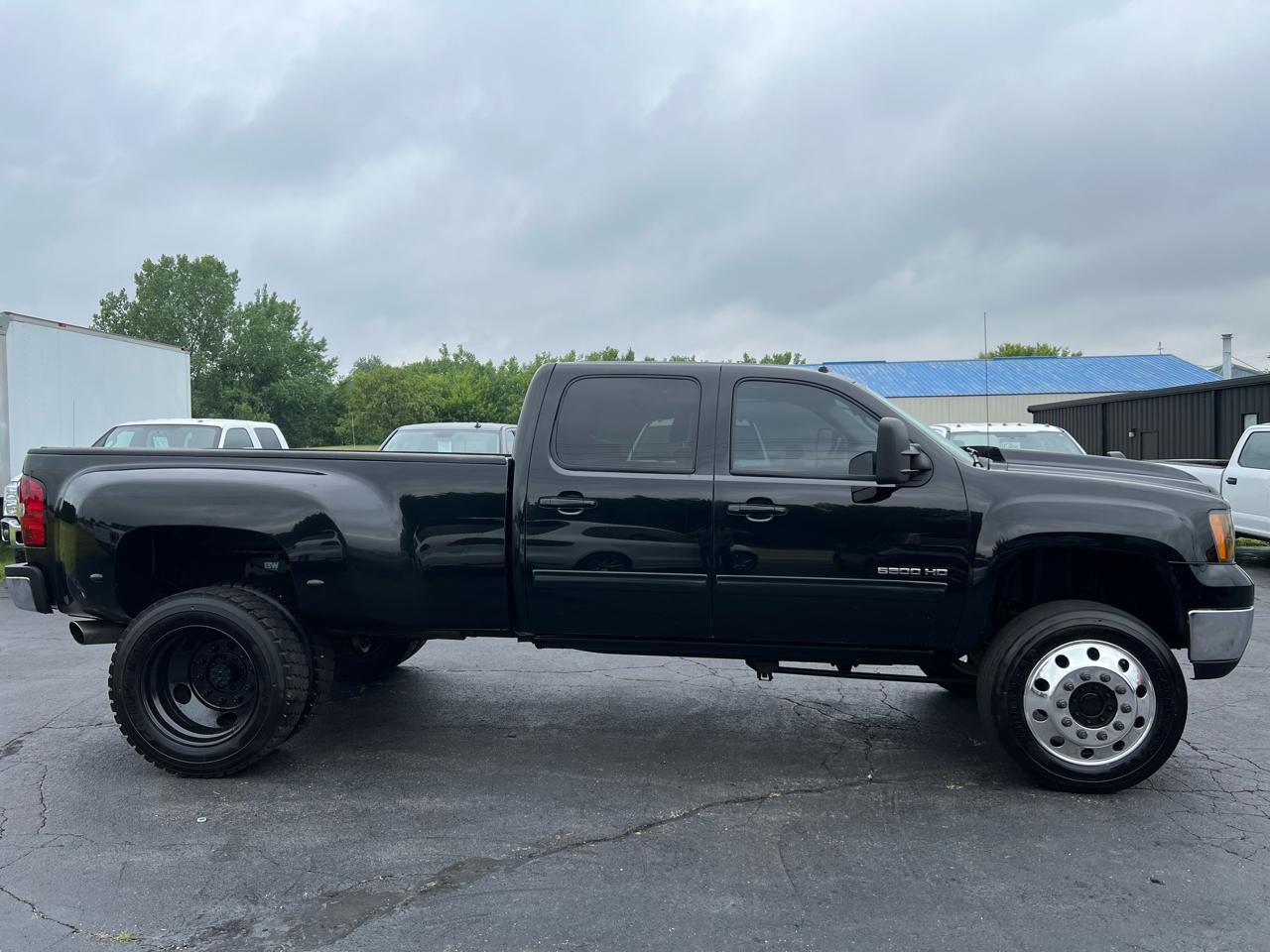GMC Sierra 3500HD SLT Crew Cab DRW 4WD 2009
