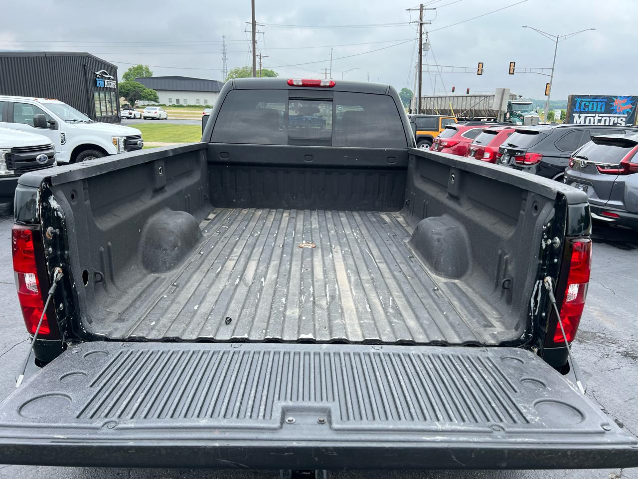 GMC Sierra 3500HD SLT Crew Cab DRW 4WD 2009