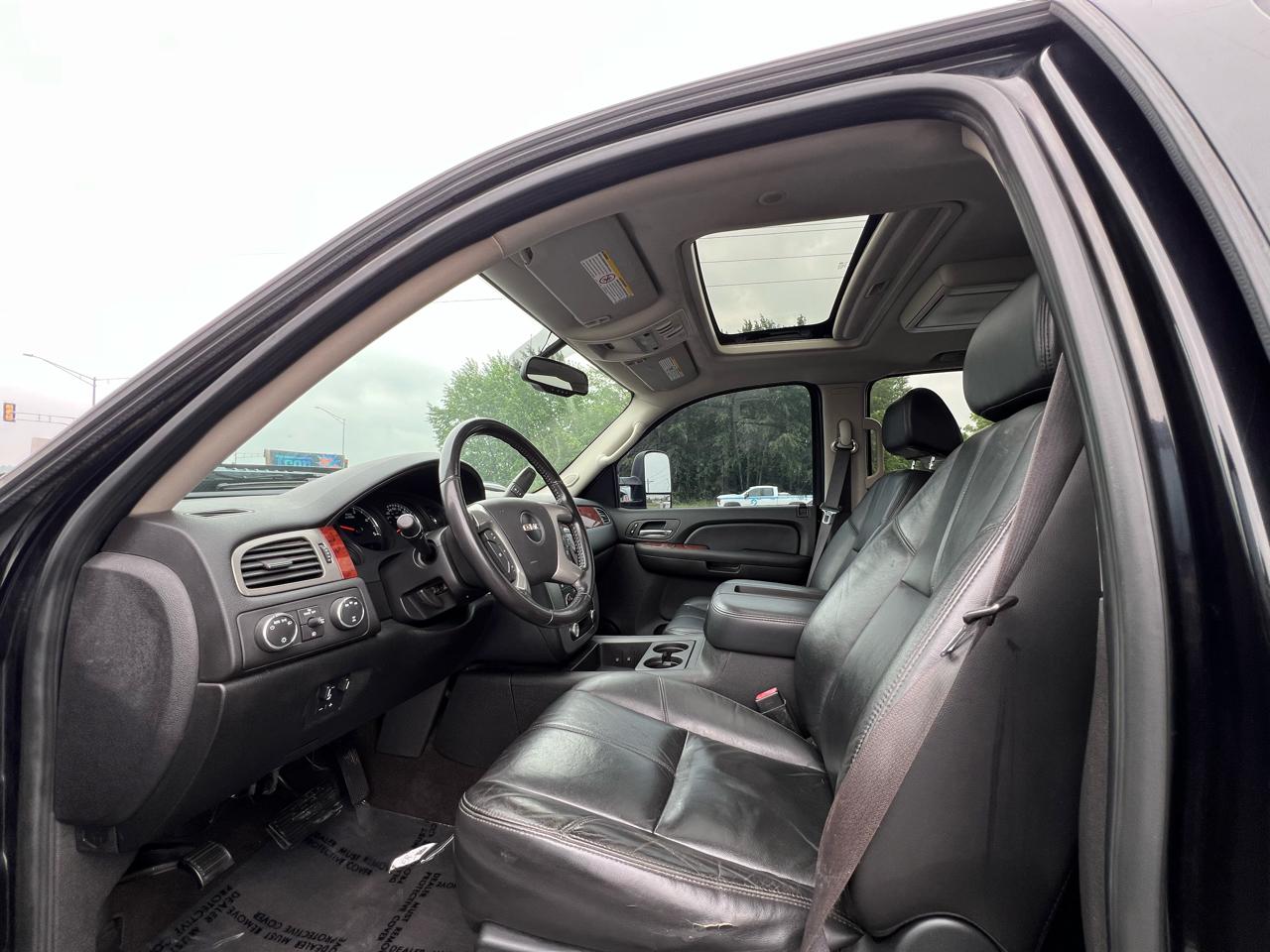 GMC Sierra 3500HD SLT Crew Cab DRW 4WD 2009
