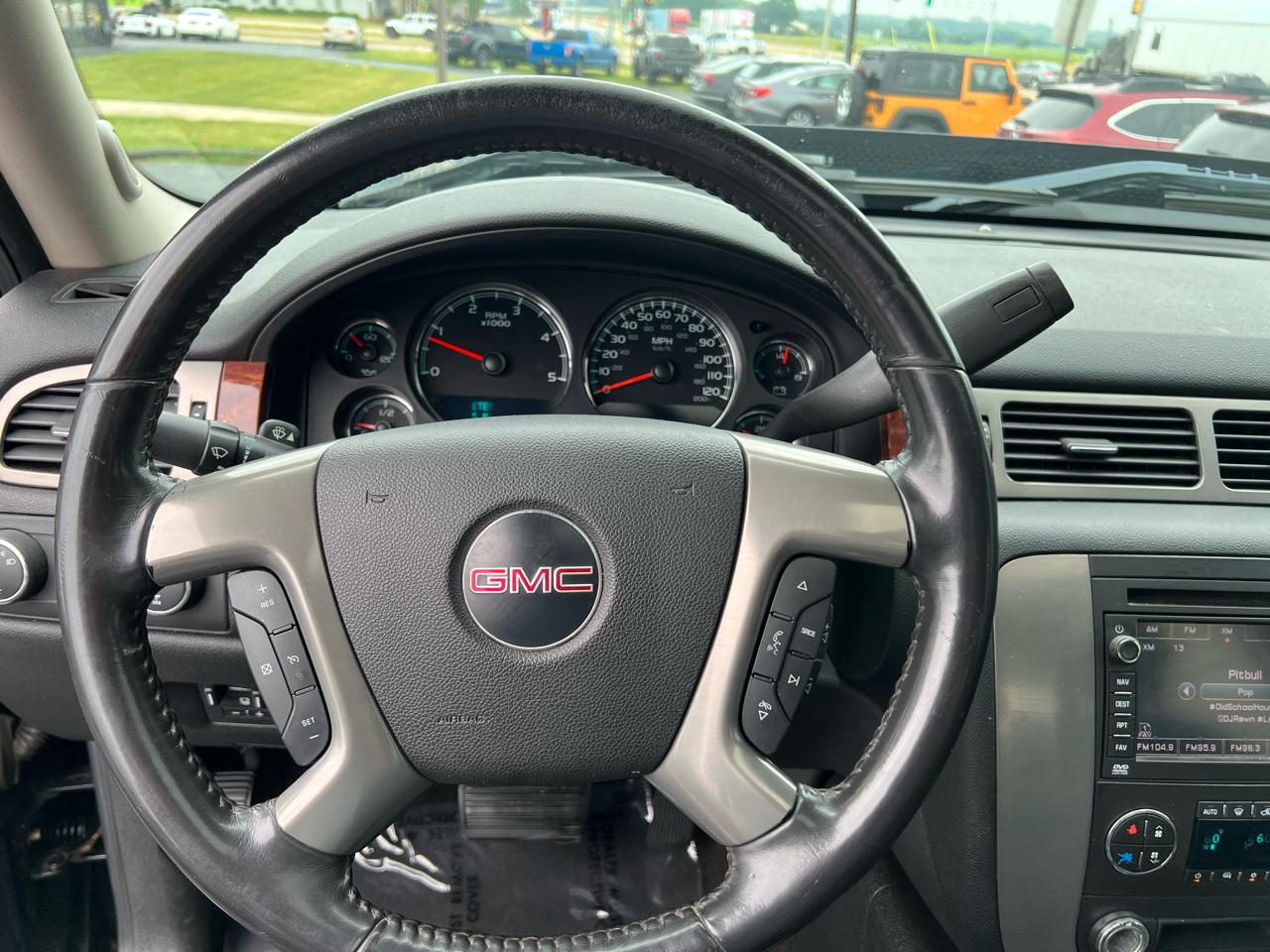 GMC Sierra 3500HD SLT Crew Cab DRW 4WD 2009