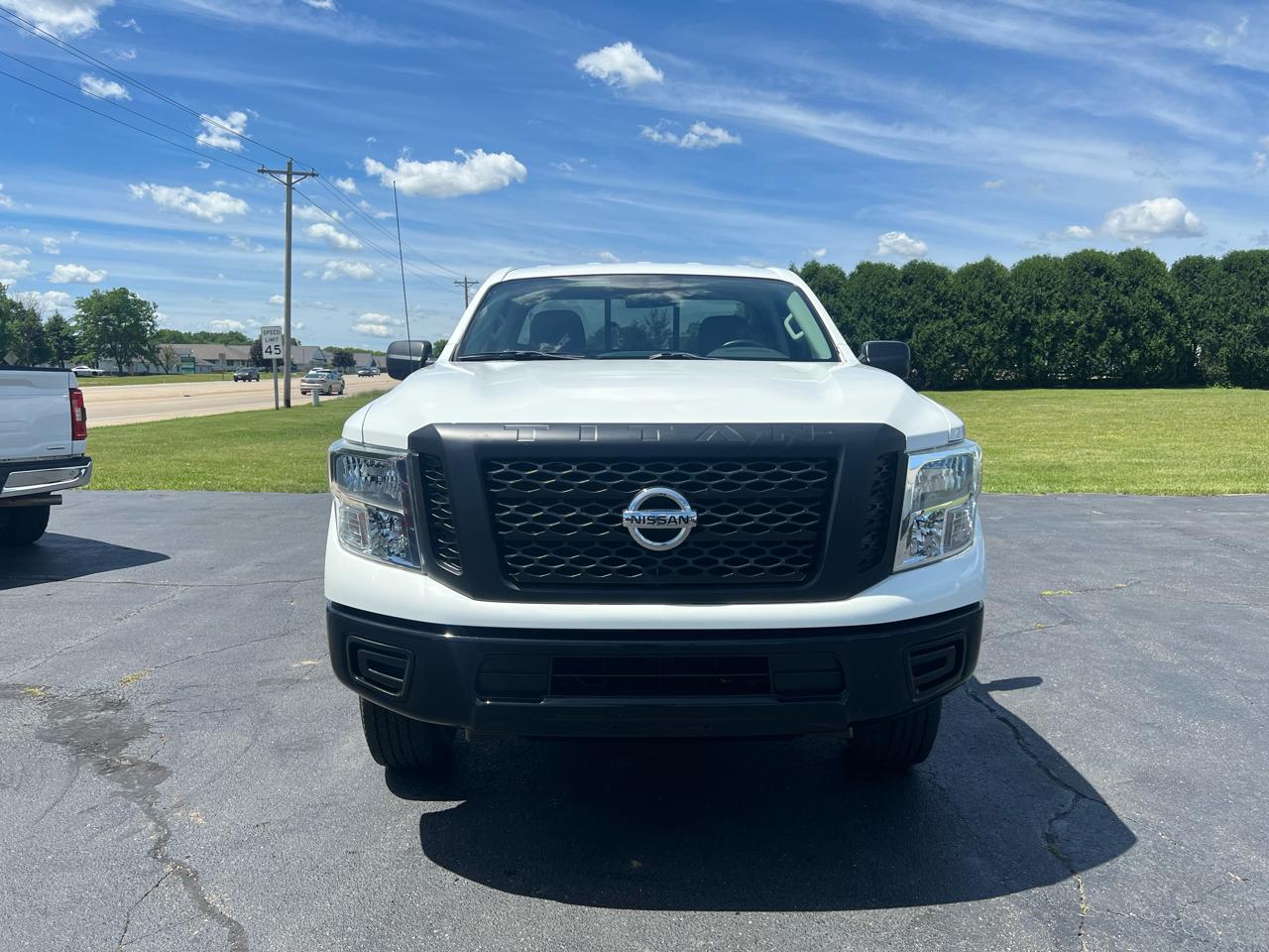 Nissan Titan 4WD 2017