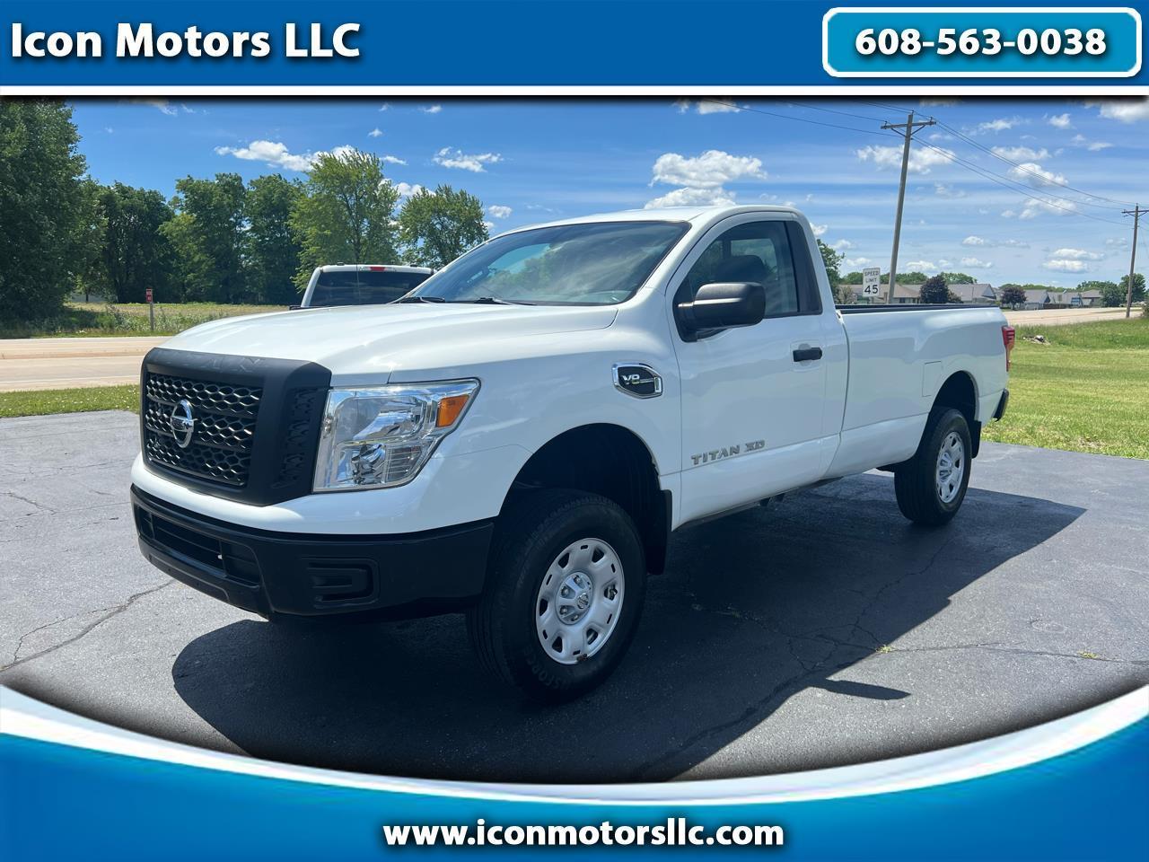 2017 Nissan Titan 4WD