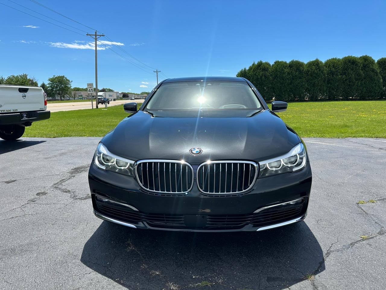BMW 7-Series 740e xDrive iPerformance 2017