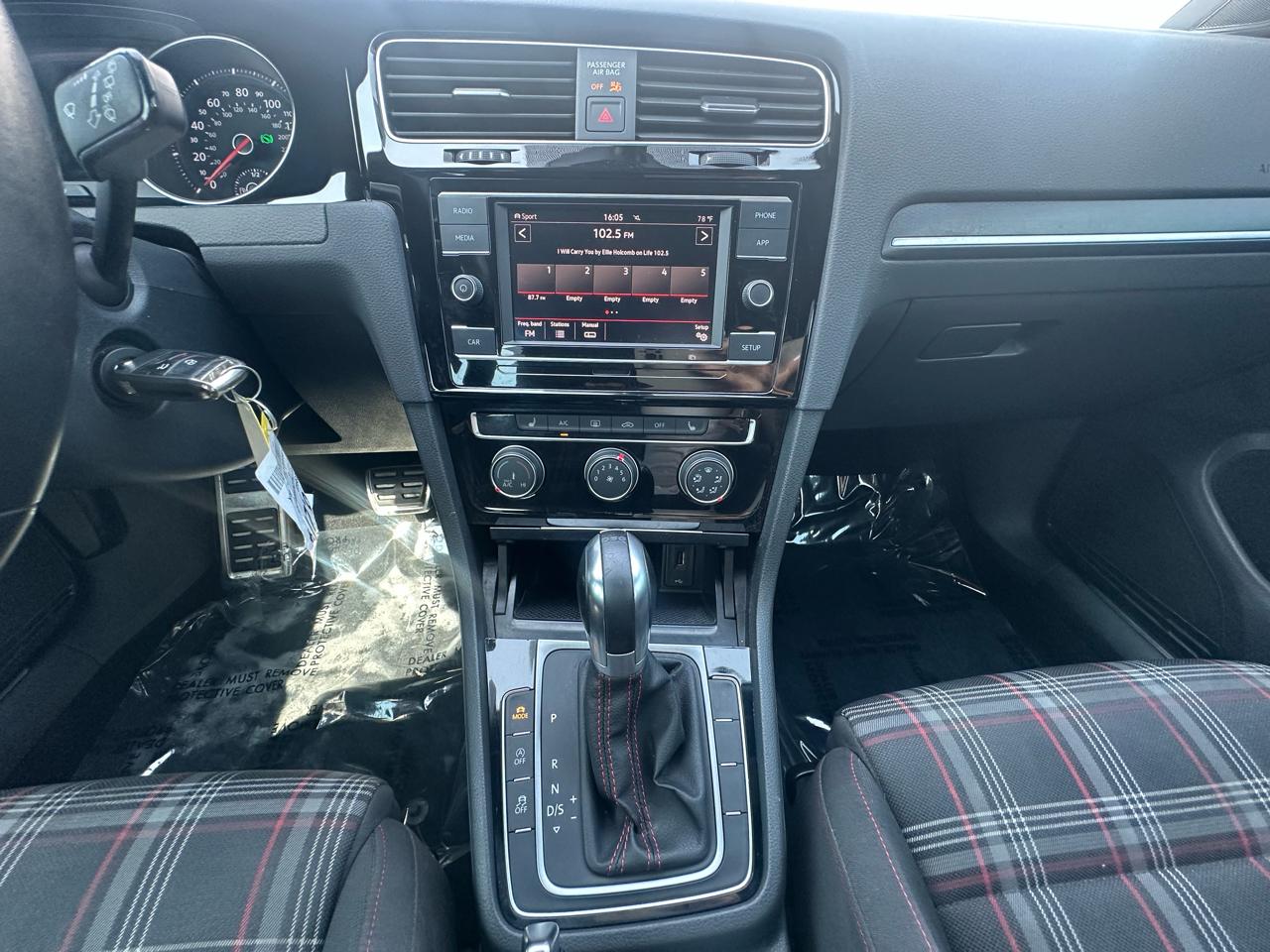 Volkswagen Golf GTI SE 7A 2019