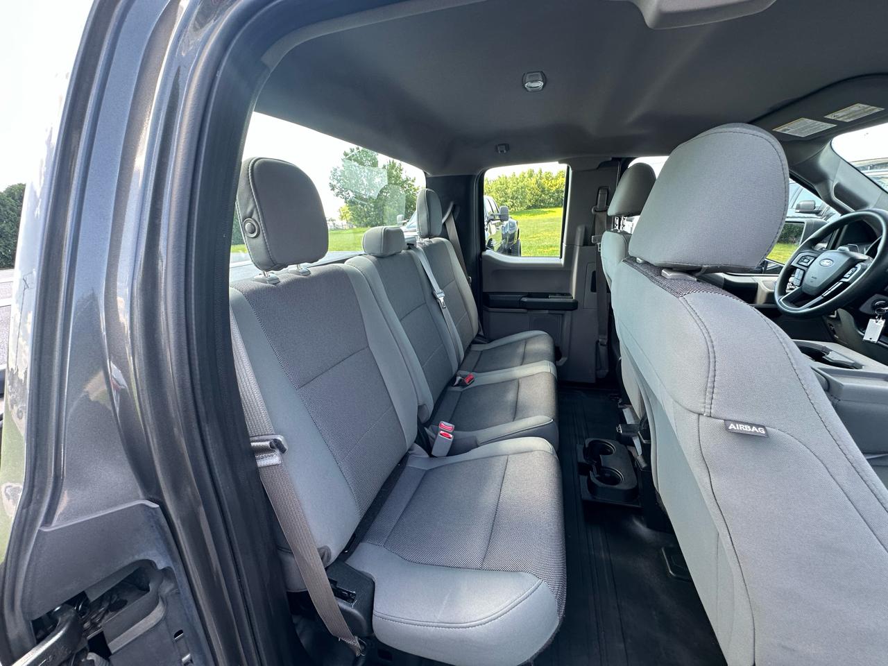 Ford F-150 XLT SuperCab 4WD 2016