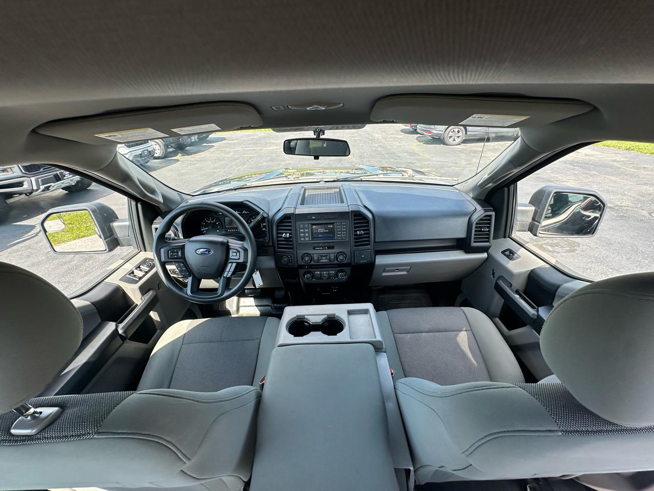 Ford F-150 XLT SuperCab 4WD 2016