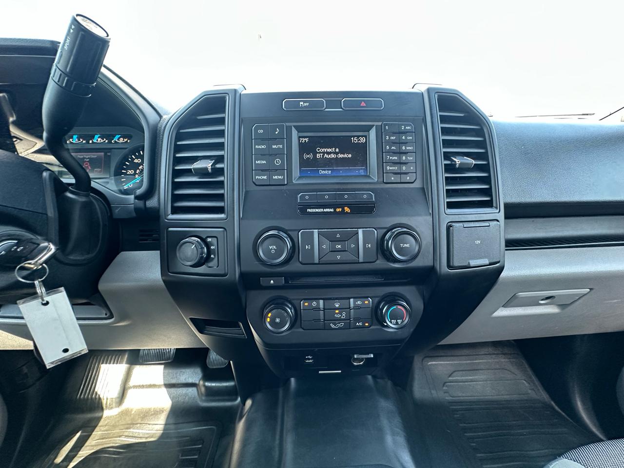 Ford F-150 XLT SuperCab 4WD 2016
