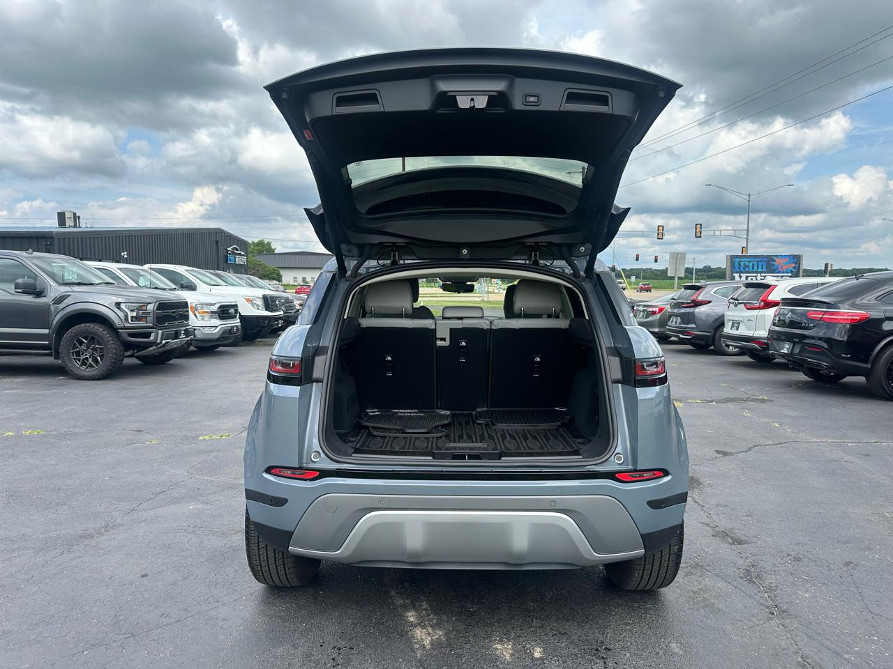 Land Rover Range Rover Evoque SE 2021