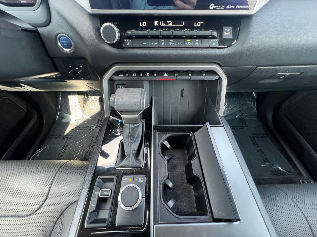 Toyota Sequoia SR5 4WD 2023