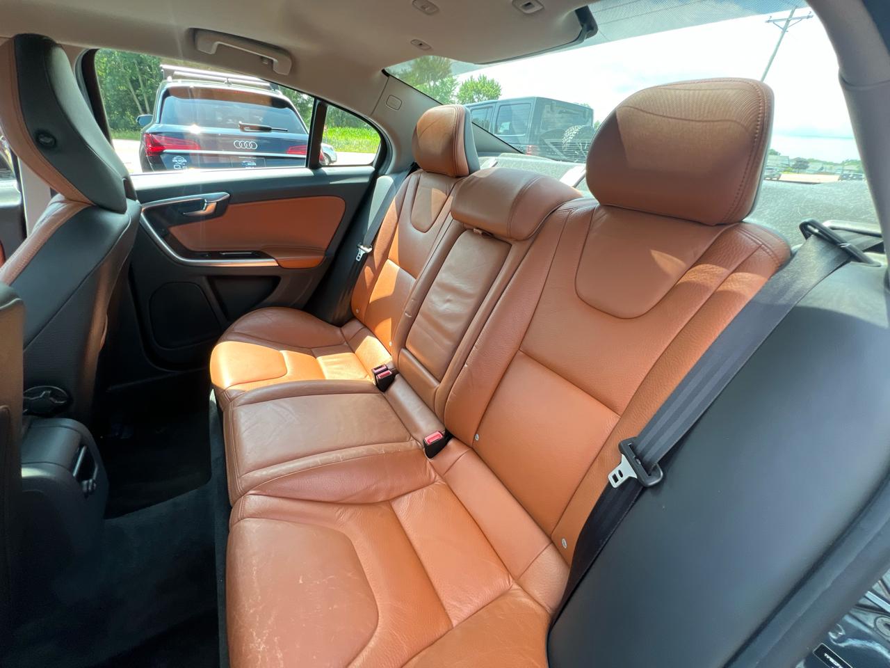 Volvo S60 T6 AWD 2012