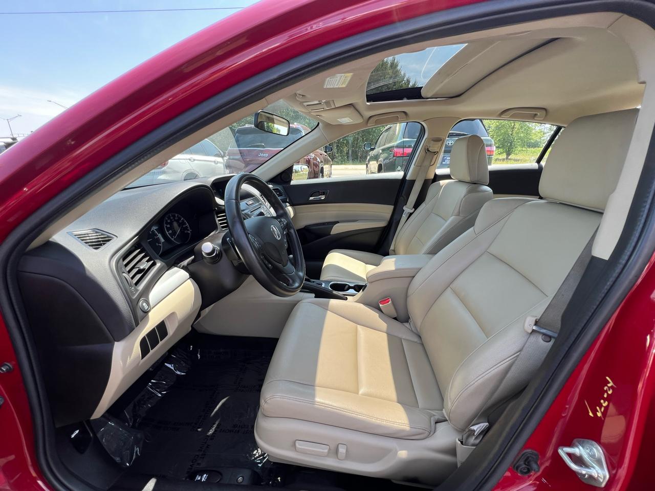 Acura ILX 8-Spd AT w/ AcuraWatch Plus Package 2018