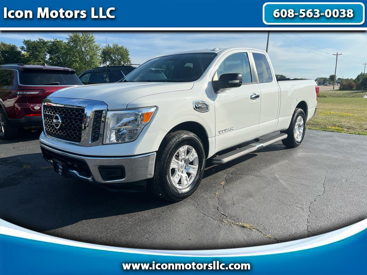 2017 Nissan Titan SV King Cab 4WD
